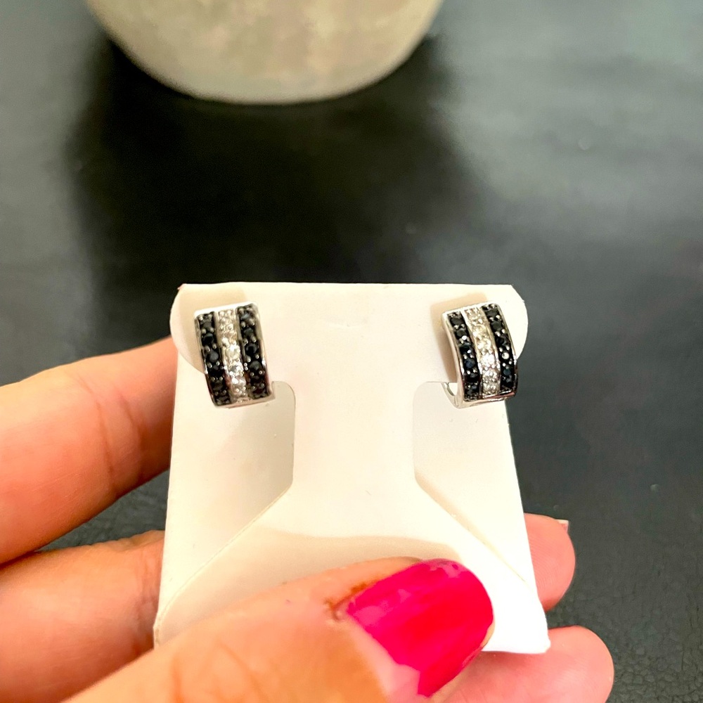 Black White Diamond .40 ct hinged hoop pave wide tick .925 sterling silver unise